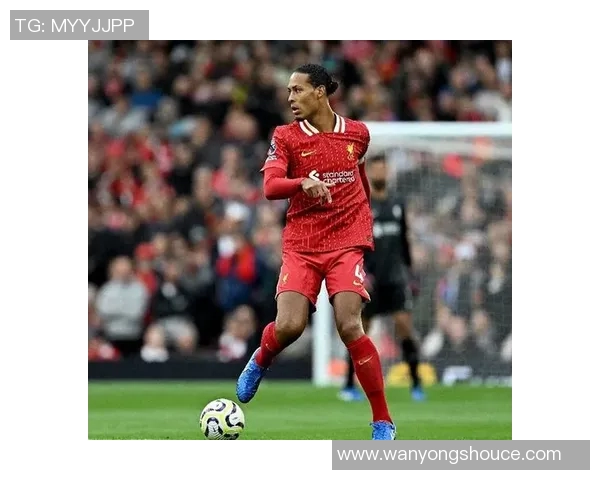 足球明星心目中的最佳中卫究竟是谁揭秘传奇后卫的辉煌与影响力